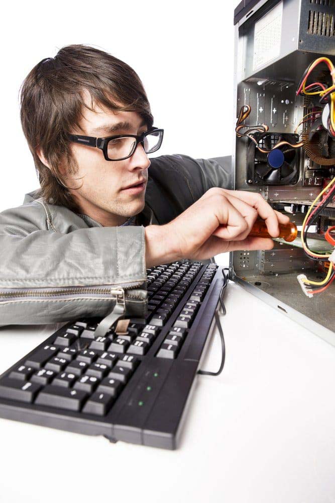 Мастер по ремонту компьютеров в Кронштадте