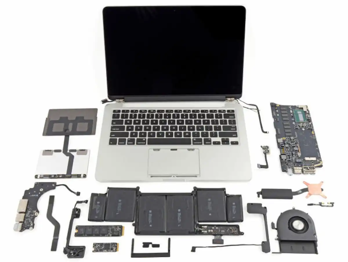 Сложный ремонт MacBook Pro в Кронштадте