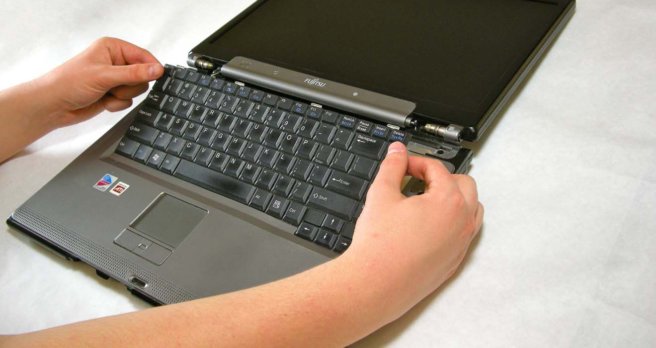 ремонт ноутбуков Фуджитсу в Кронштадте